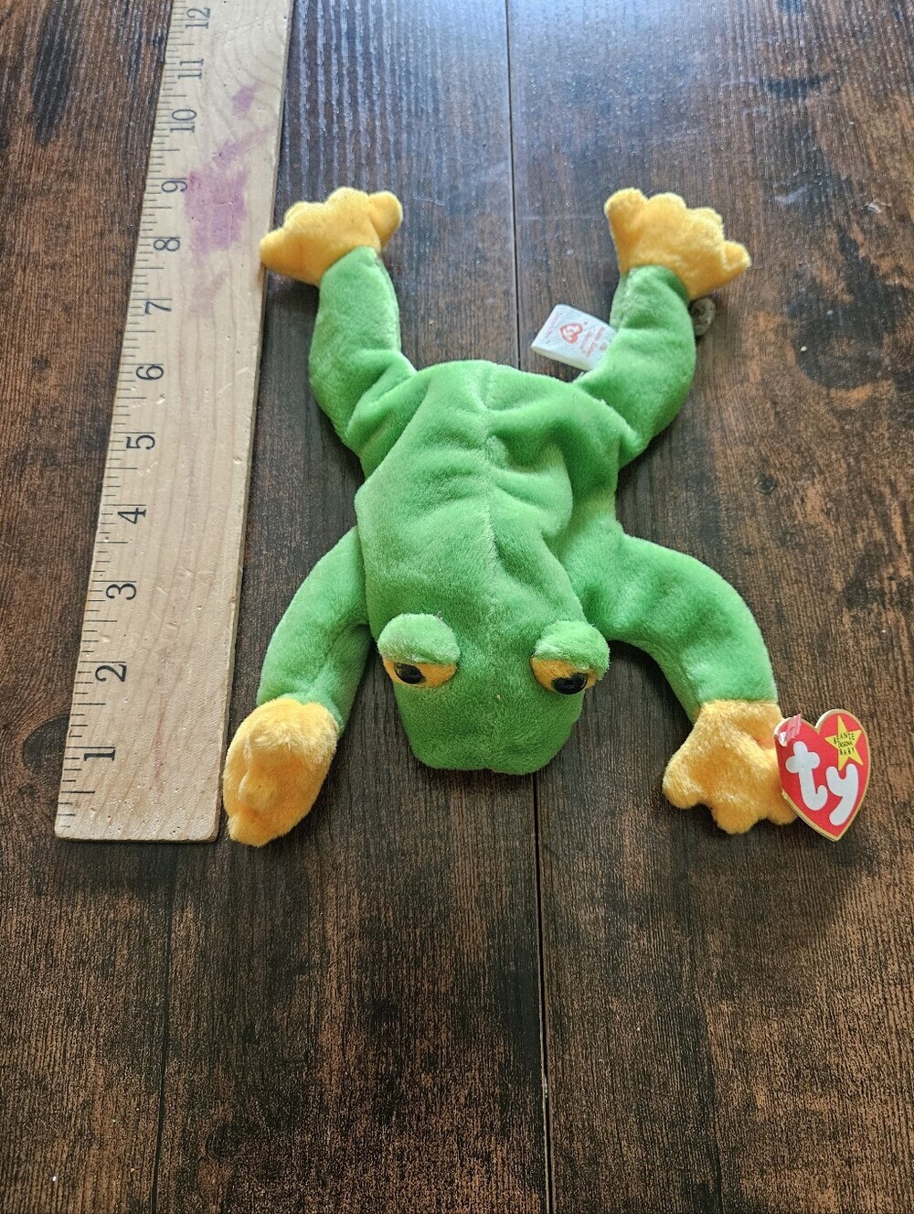 Vintage Ty Green and Yellow Frog Beanie Baby